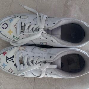 Nike White Sneakers with Multicolor Accents